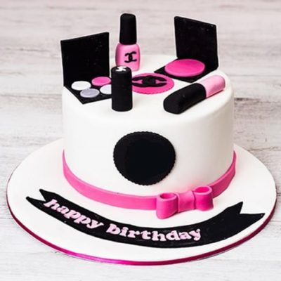 Chanel Pink Makeup Cakes